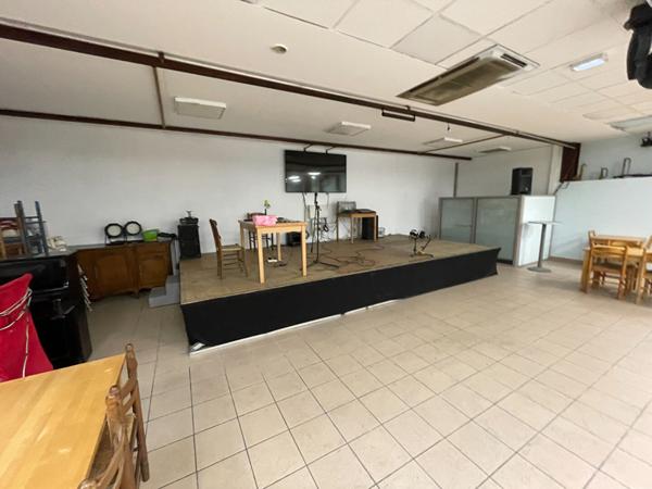 Local commercial Castelnaudary 279,10 m2
