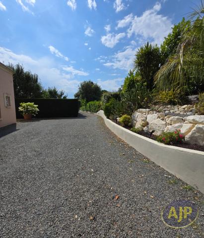 Vente maison Martignas Sur Jalle : 810 000 € - AJP Immobilier Martignas-sur-Jalle