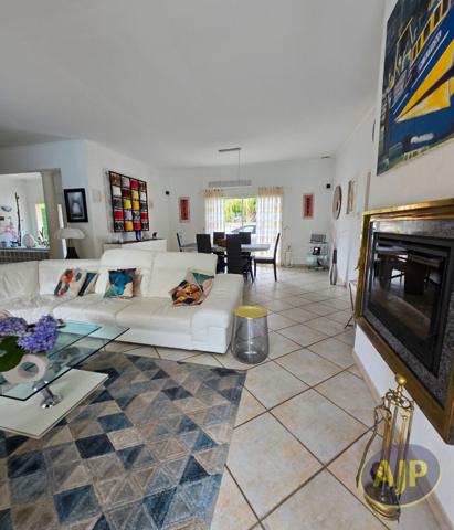 Vente maison Martignas Sur Jalle : 810 000 € - AJP Immobilier Martignas-sur-Jalle