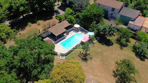 Propriété avec six gîtes, piscine et spa, axe Limoux/Carcassonne