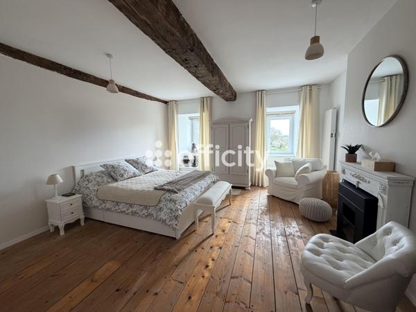 Maison 5 pièces - 140 m²