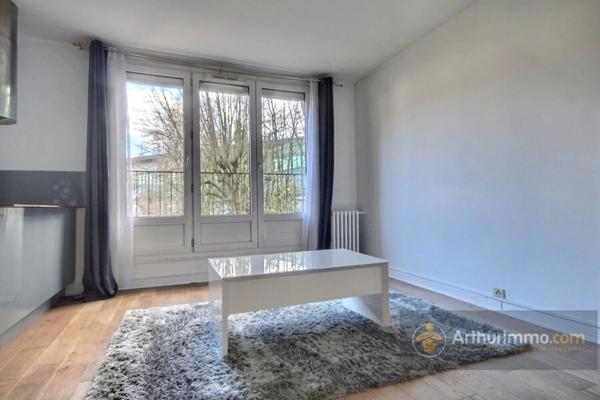 Location Appartement 3 pièces 52 m2 à Saint-Maurice