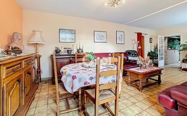 Maison à vendre    5 pièces •  Chaillac-sur-Vienne