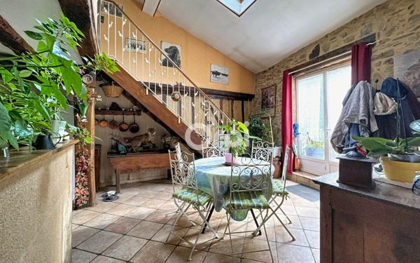 Maison à vendre    5 pièces •  Chaillac-sur-Vienne