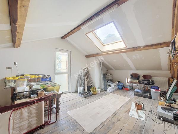 EXCLUSIVITE ! Maison en pierre avec terrasse, jardin clos et garage Centre RETOURNAC