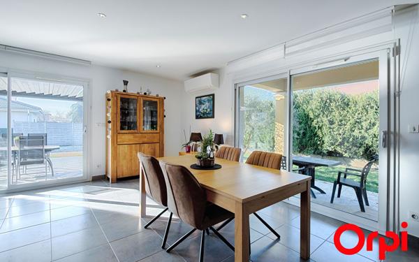 Maison à vendre    5 pièces •  Chamagnieu