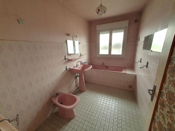 Maison Saint Doulchard 5 chambres 144 m2