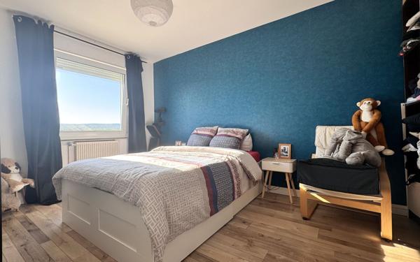 Appartement à vendre    4 pièces • 76 m2 Maizières-lès-Metz