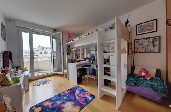 Appartement Nogent Sur Marne 4 pièce(s) 95.68 m2