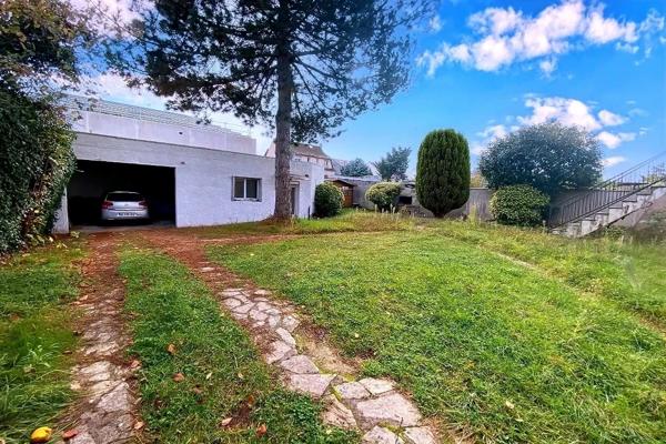 Maison 12 pièces - 300 m²