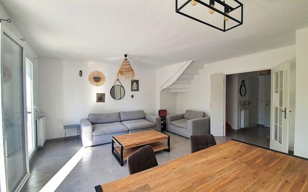 Maison à vendre    4 pièces •  Chaumes-en-Brie