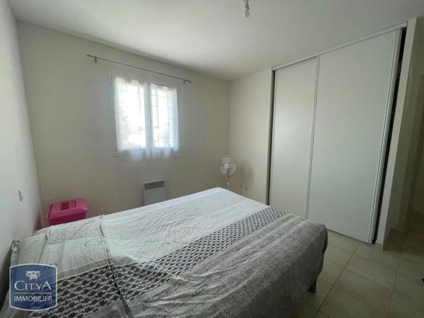 Maison à louer 4 pièces 79.8m² Cers (34420)