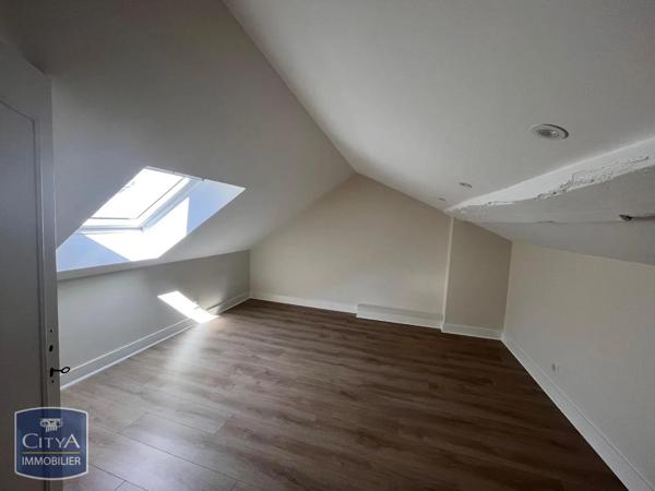 Appartement à louer 3 pièces 48.97m² Blois (41000)