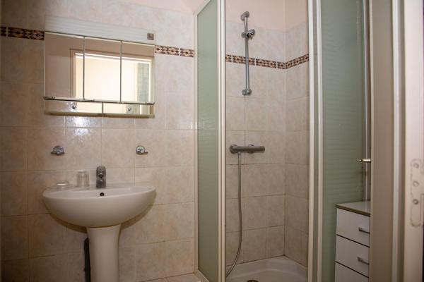 F4 lumineux - Terrasse - 2 caves - 1 parking