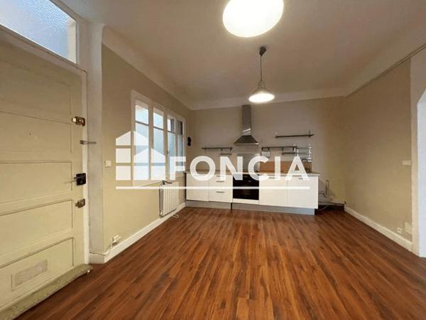 Location Appartement 3 pièces 78.31 m² - 31 BOULEVARD GAMBETTA Nimes 30000