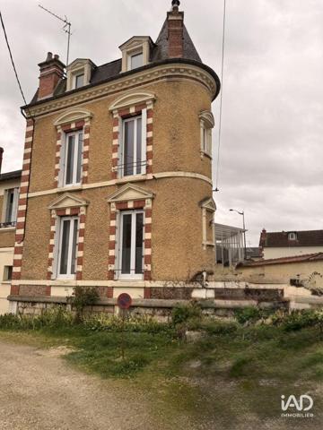 Maison à vendre 4 pièces 97 m² Bourges