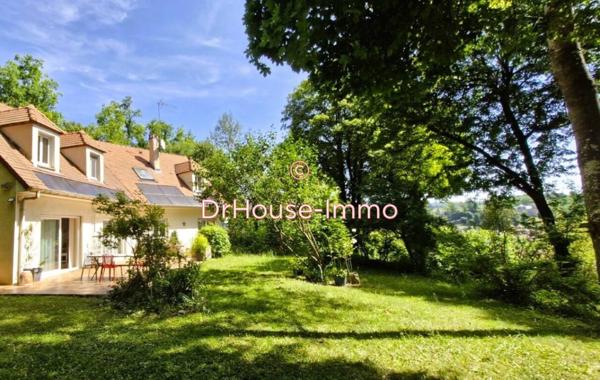 Maison à vendre 8 pièces de 212 m²