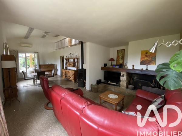 Maison à vendre 9 pièces 212 m² Bédarrides
