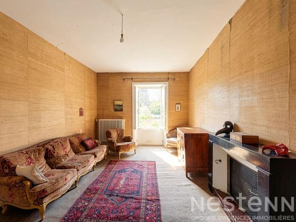 Maison de caractère, jardin clos - 220 m2 ; Hennebont, Hypercentre