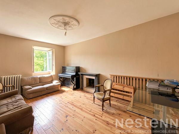 Maison de caractère, jardin clos - 220 m2 ; Hennebont, Hypercentre