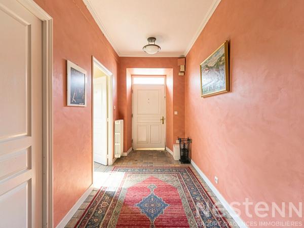 Maison de caractère, jardin clos - 220 m2 ; Hennebont, Hypercentre