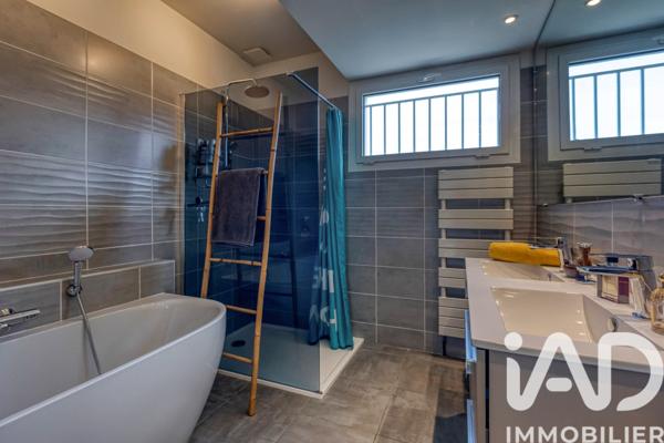 Maison à vendre 4 pièces 130 m² Crolles