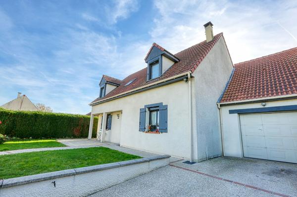 MAISON FAMILIALE DE STANDING Secteur Gournay - Beauvais - Gisors