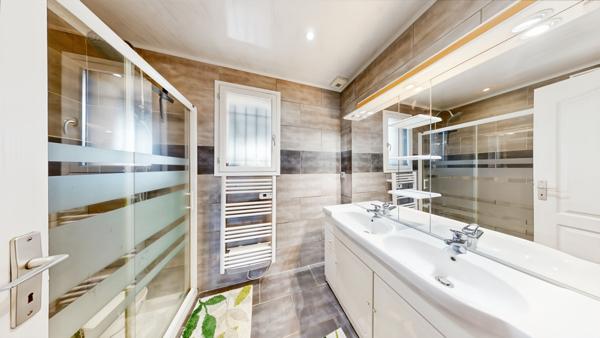 MAISON FAMILIALE DE STANDING Secteur Gournay - Beauvais - Gisors