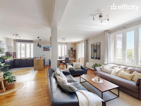 Appartement
         2 pièces
        - 61 m² Exclusivité 299 000 € *