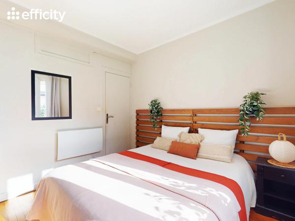 Appartement
         2 pièces
        - 61 m² Exclusivité 299 000 € *
