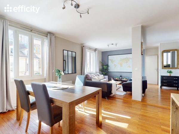 Appartement
         2 pièces
        - 61 m² Exclusivité 299 000 € *