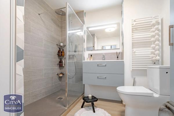Appartement à vendre 2 pièces 46m² Tours (37100)