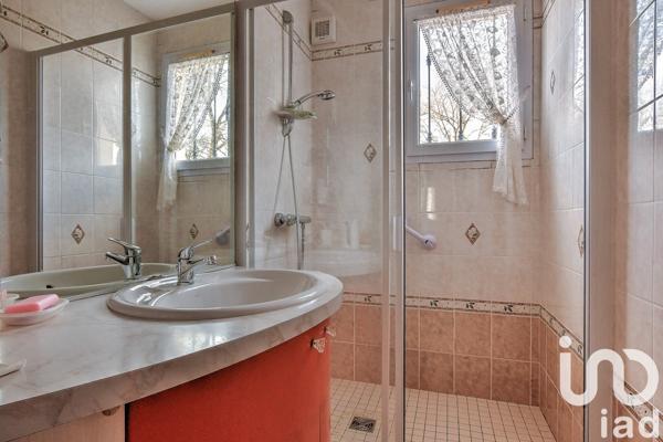 Maison à vendre 7 pièces 133 m² Rilhac-Rancon