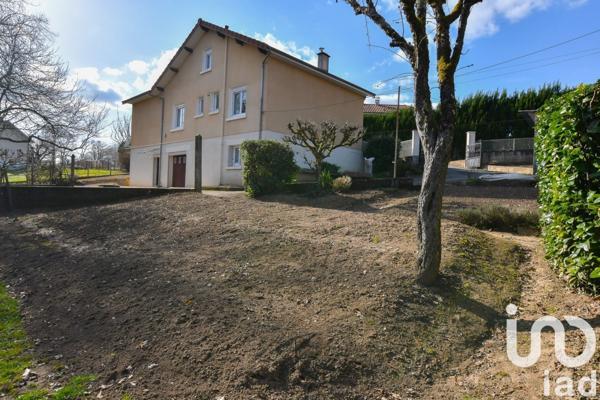 Maison à vendre 7 pièces 133 m² Rilhac-Rancon