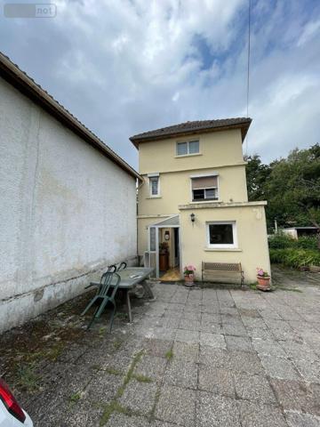 Maison à vendre à Sainte-Savine dans l'Aube (10300), ref : 10376-1244   
GODOTS