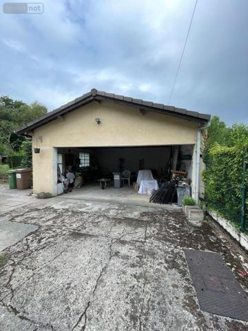 Maison à vendre à Sainte-Savine dans l'Aube (10300), ref : 10376-1244   
GODOTS