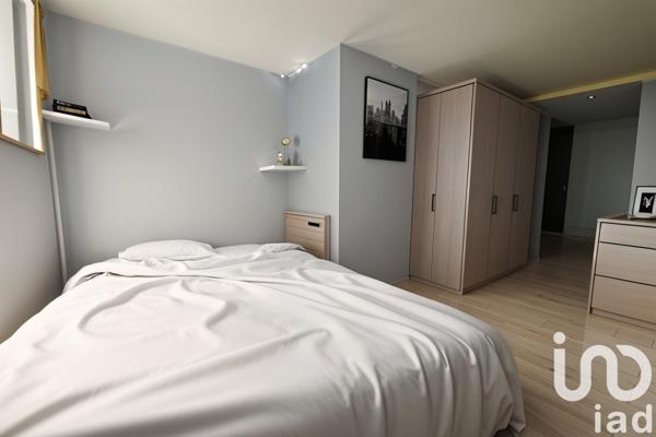 Appartement 4 pièces de 94 m² à Bordeaux (33000)