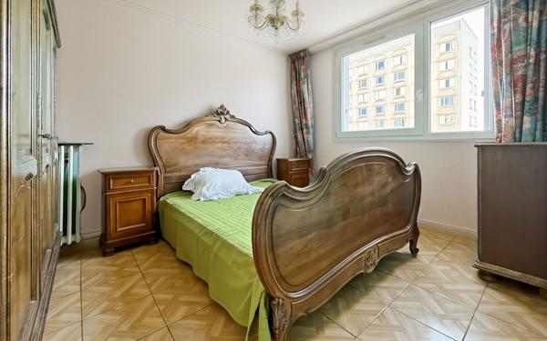Appartement à vendre    3 pièces •  Lyon 8