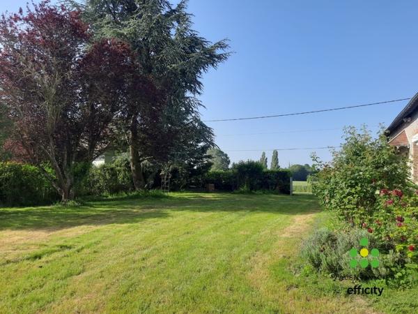 Maison
         5 pièces
        - 179 m² Exclusivité 225 000 € *