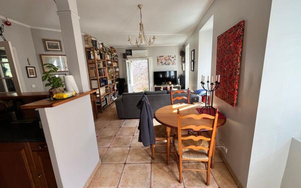 Maison à vendre    2 pièces •  Les Vans