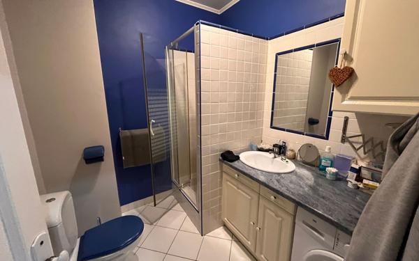 Maison à vendre    2 pièces •  Les Vans