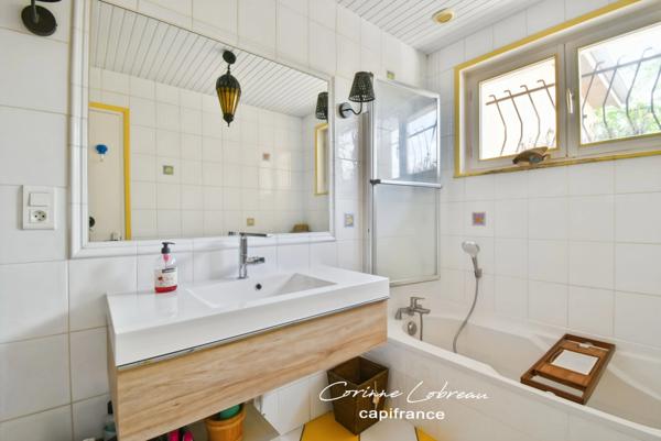 Maison à vendre 4 chambres à CRECHES SUR SAONE (71)