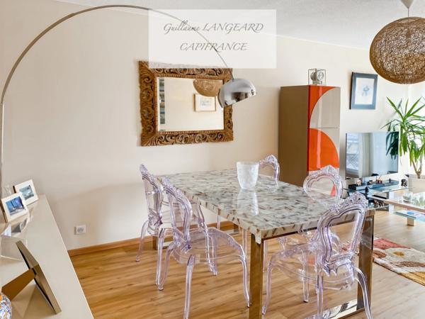 OYONNAX - APPARTEMENT T3 - 69 m2 - PARKING PRIVATIF