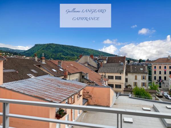 OYONNAX - APPARTEMENT T3 - 69 m2 - PARKING PRIVATIF