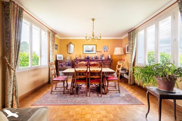 Maison à vendre |  Ploudaniel |  9 pièces | 159 m²