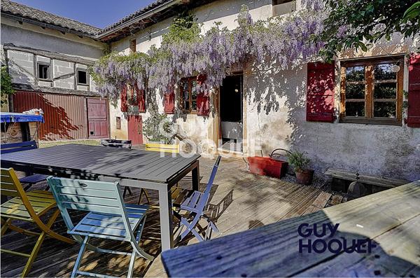 Maison Feillens 9 pièce(s) 235 m2 sur 1500 m² de terrain