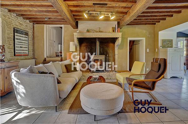 Maison Feillens 9 pièce(s) 235 m2 sur 1500 m² de terrain