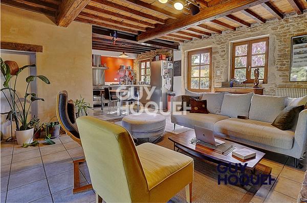 Maison Feillens 9 pièce(s) 235 m2 sur 1500 m² de terrain