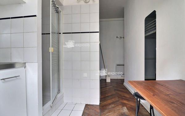 Appartement à vendre    1 pièce • 11,89 m2 Paris 19