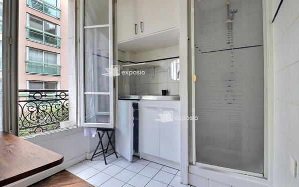 Appartement à vendre    1 pièce • 11,89 m2 Paris 19